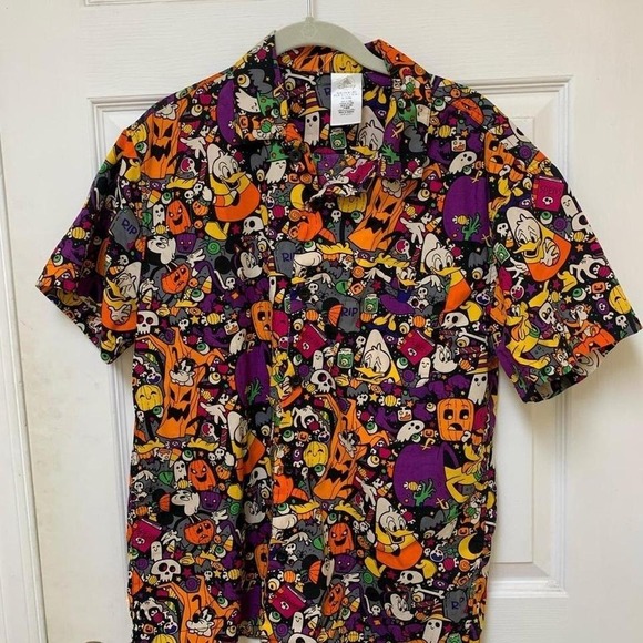 Disney Other - Disney button down shirt